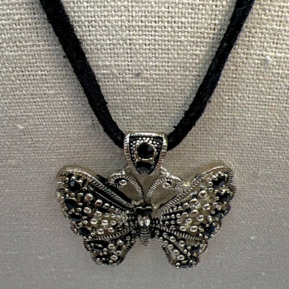 Black Butterfly Pendant Necklace & Two Black Bangle Bracelets. B100 - Picture 4 of 11
